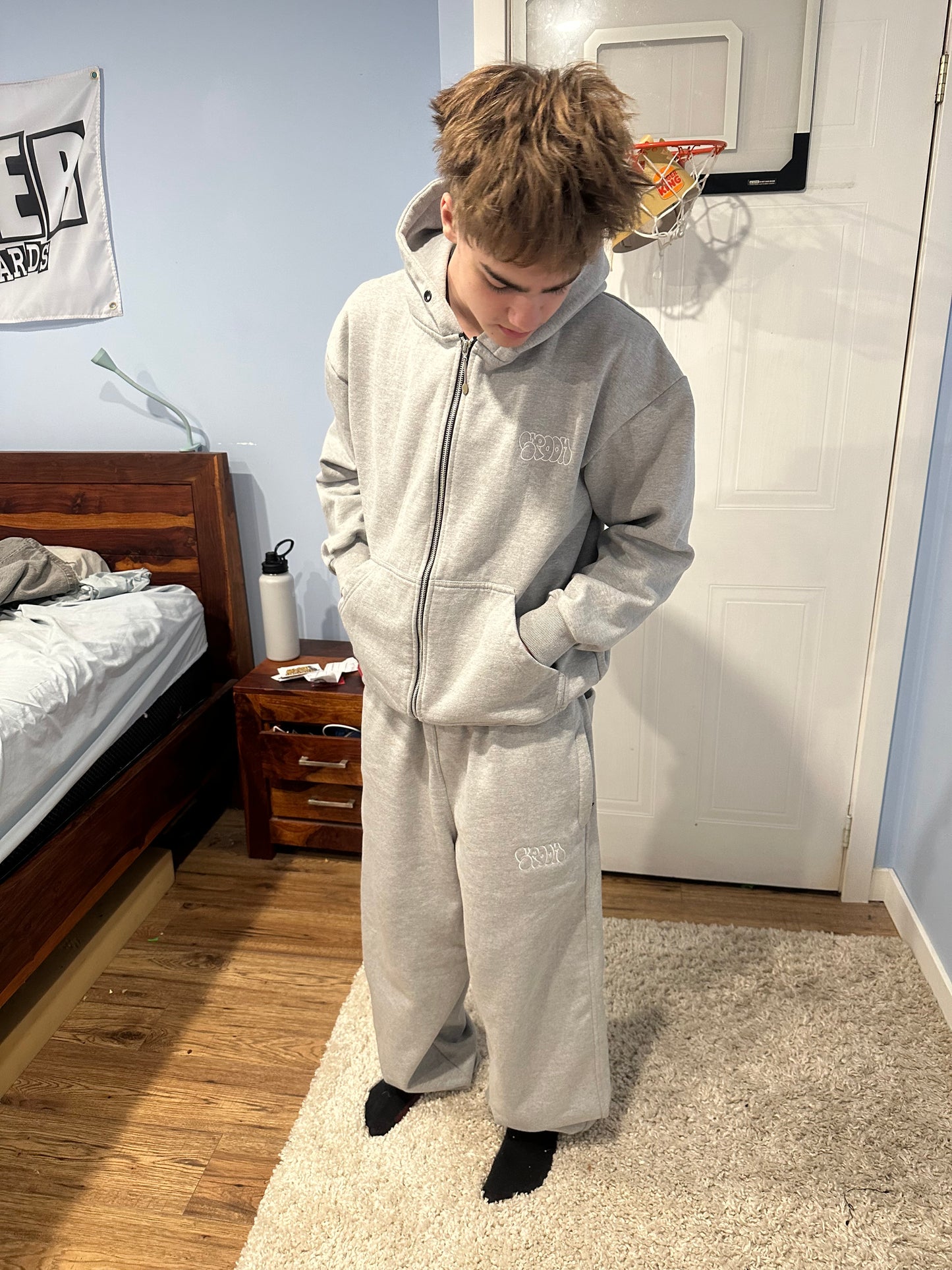sweatpants -grey