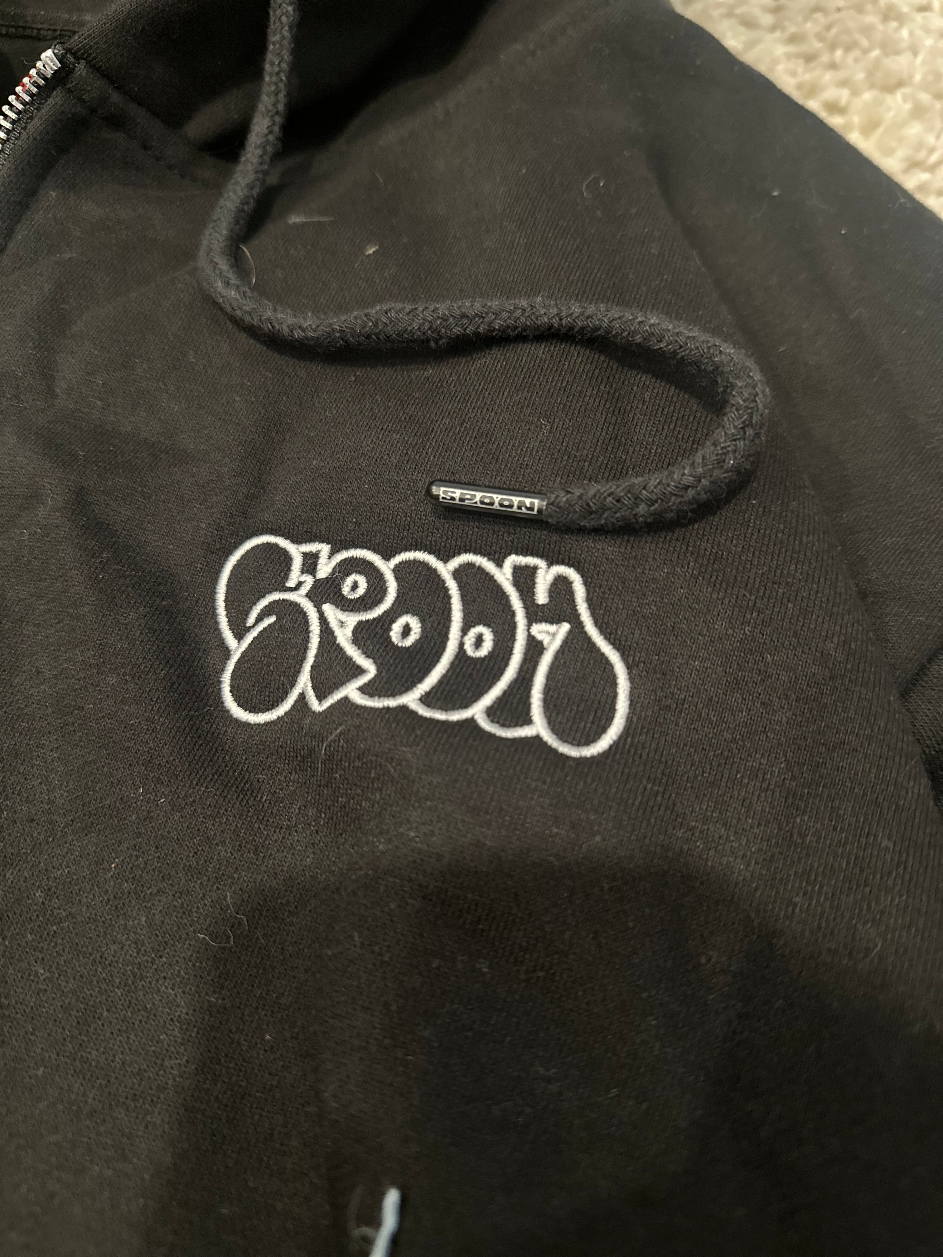 Black zip up – spoon