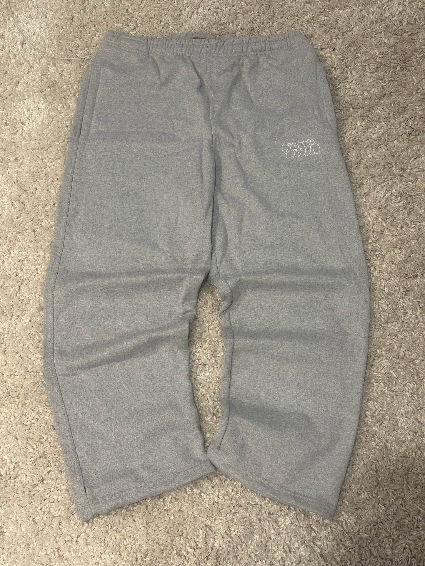 sweatpants -grey