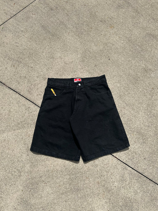 war denim jorts (black)