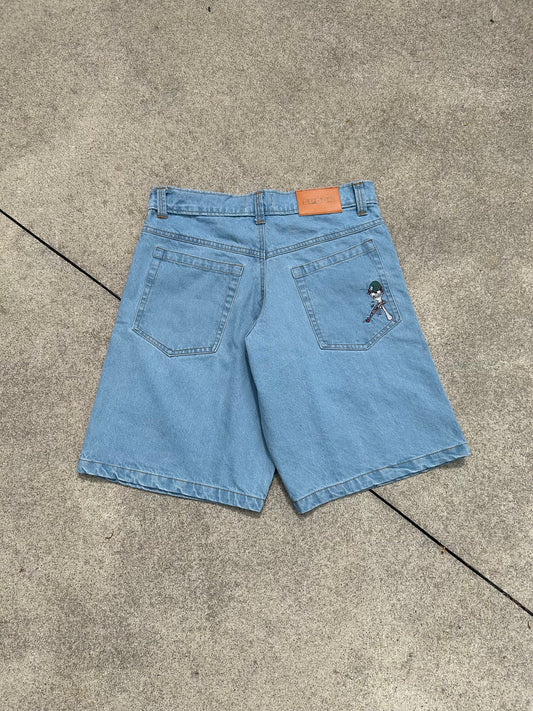 war denim jorts (light blue)